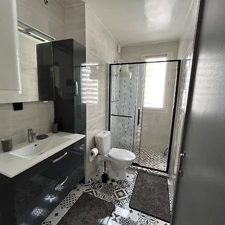 Appartement Paris 公寓 *